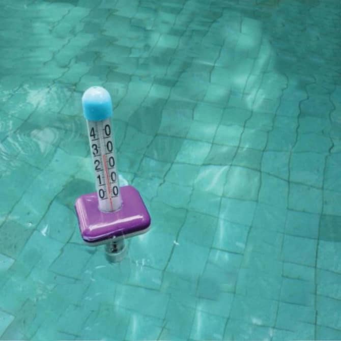 Termómetro Flotante para Piscina Kokido Jumbo 40 cm Cuerda y Números Grandes Temperatura de 0º a 50º Grados - Imagen 2