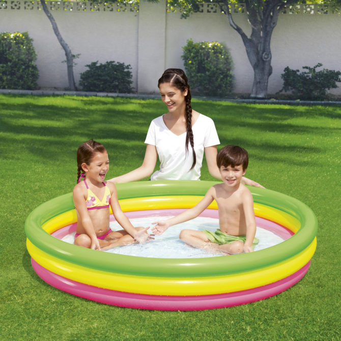 Piscina Hinchable Autoportante Infantil Bestway 152x30 cm Diseño Play Summer Rápida Instalación Edad Mayores de 2 Años - Imagen 2