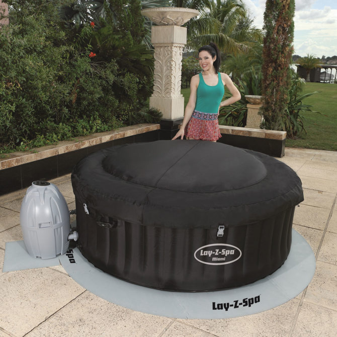 Protector para Suelo Lay-Z-Spa Bestway 211 cm - Imagen 4