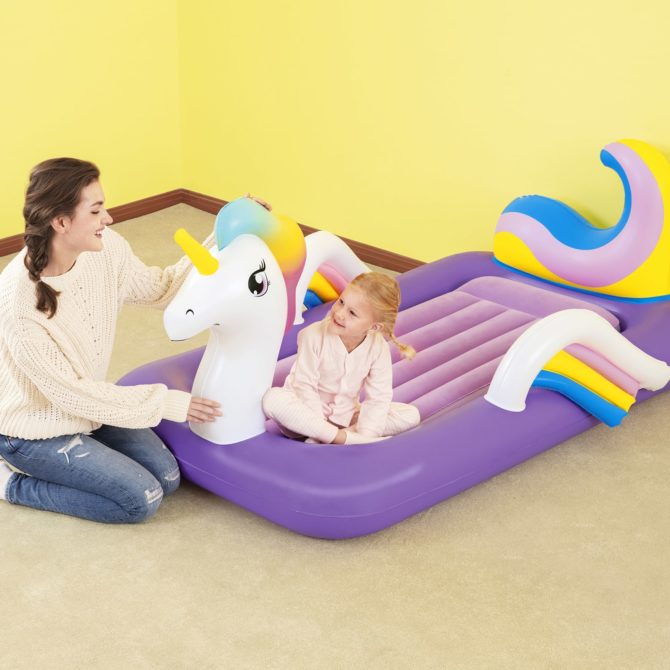 Cama Hinchable Infantil Unicornio Bestway 196x104x84 cm - Imagen 2