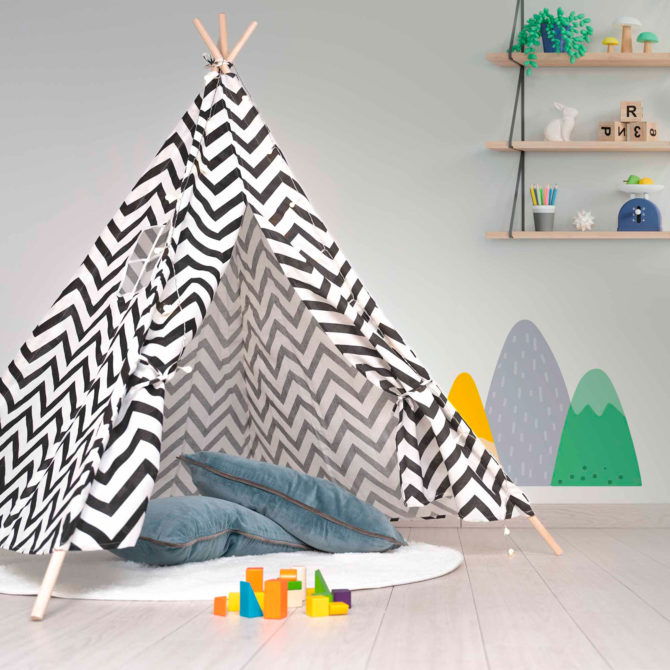 Tipi Infantil Montesori Robincool Koda 120x120x150 cm Plegable Uso Interior y Exterior Diseño Geométrico con Luces y Alfombra - Imagen 2