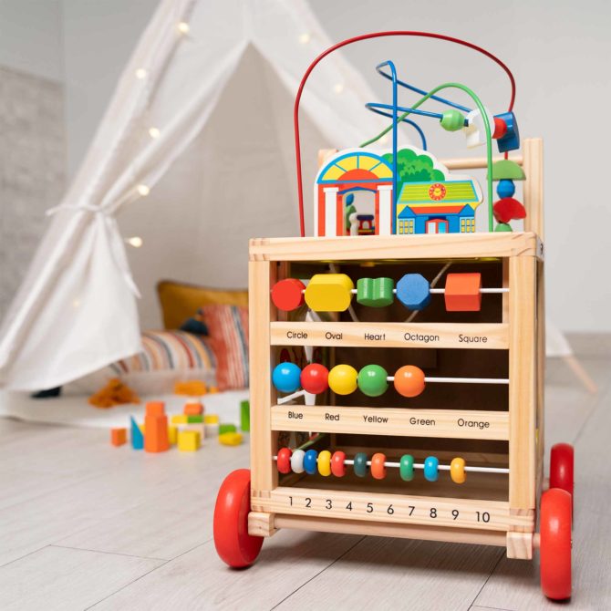 Andador para Bebés Multiactividades Montessori Robincool Corfù 33x33x45 cm de Madera Eco Estimula el Desarrollo Psicomotor - Imagen 2