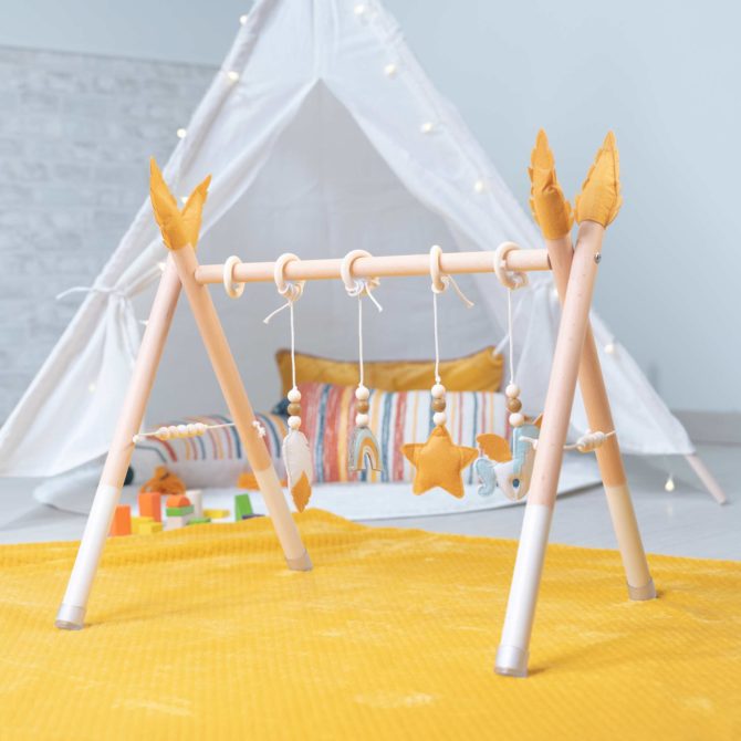 Gimnasio para Bebé Montessori Robincool Hanger 60x44x57 cm Madera Ecológica | Gimnasio de Actividades | Arco de Juego Multicolor | Patas Antideslizantes - Imagen 2