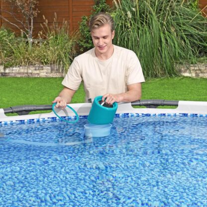 Kit de Mantenimiento para Piscinas Bestway Deluxe AquaClean con Pértiga, Limpiafondos, Recogehojas y Manguera de Aspiración - Imagen 6