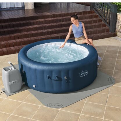 Protector de Suelo y Patio para Spa Bestway Lay-Z-Spa 196x196 cm 17 Piezas Conectables de Polietileno Esponjoso Gris - Imagen 2