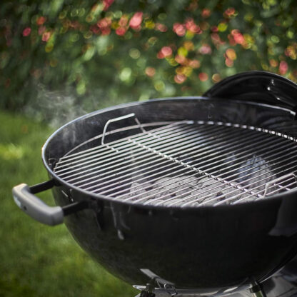 Parrilla de Cocción Articulada Weber Ø 57 cm de Acero Inoxidable con Laterales Abiertos para Barbacoas de Carbón de Ø 57 cm - Imagen 2