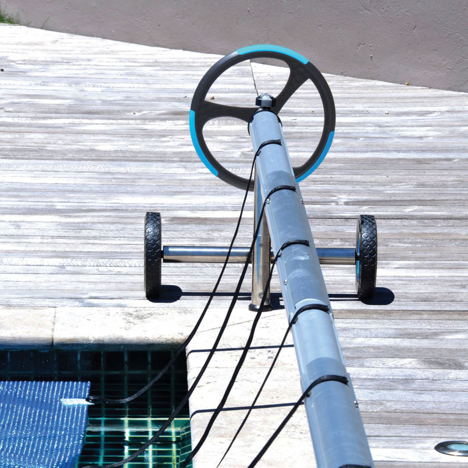 Suporte de enrolamento de cobertura Kokido Thor 59x72 cm com rodas incluídas para piscinas subterrâneas ou de construção de até 5,7 m - Image 2
