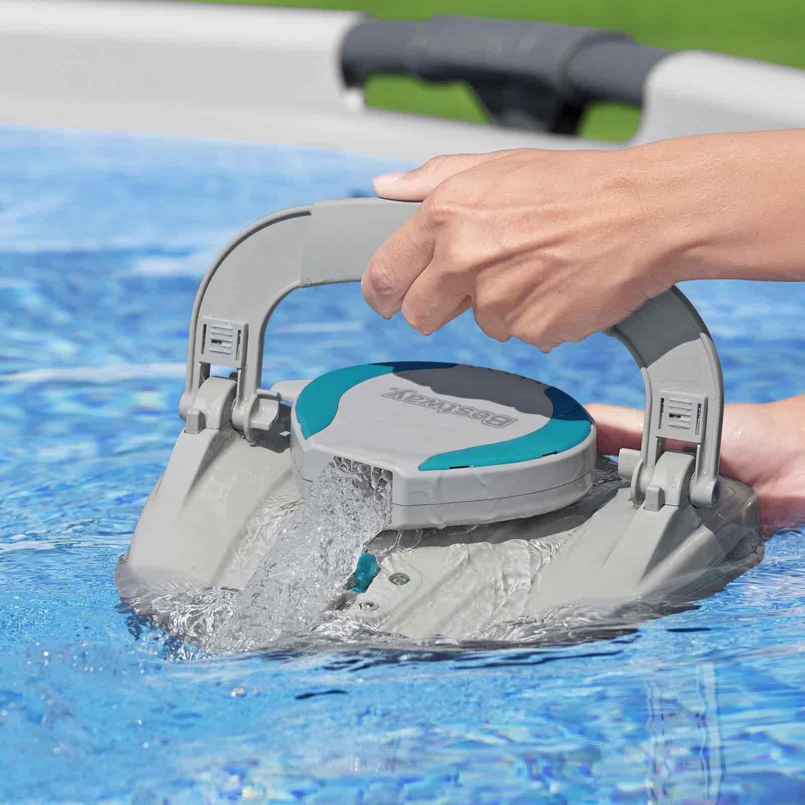 Robô limpador de piscinas Bestway AquaTronix G100 para piscinas com área máxima de 18 m² - Image 5