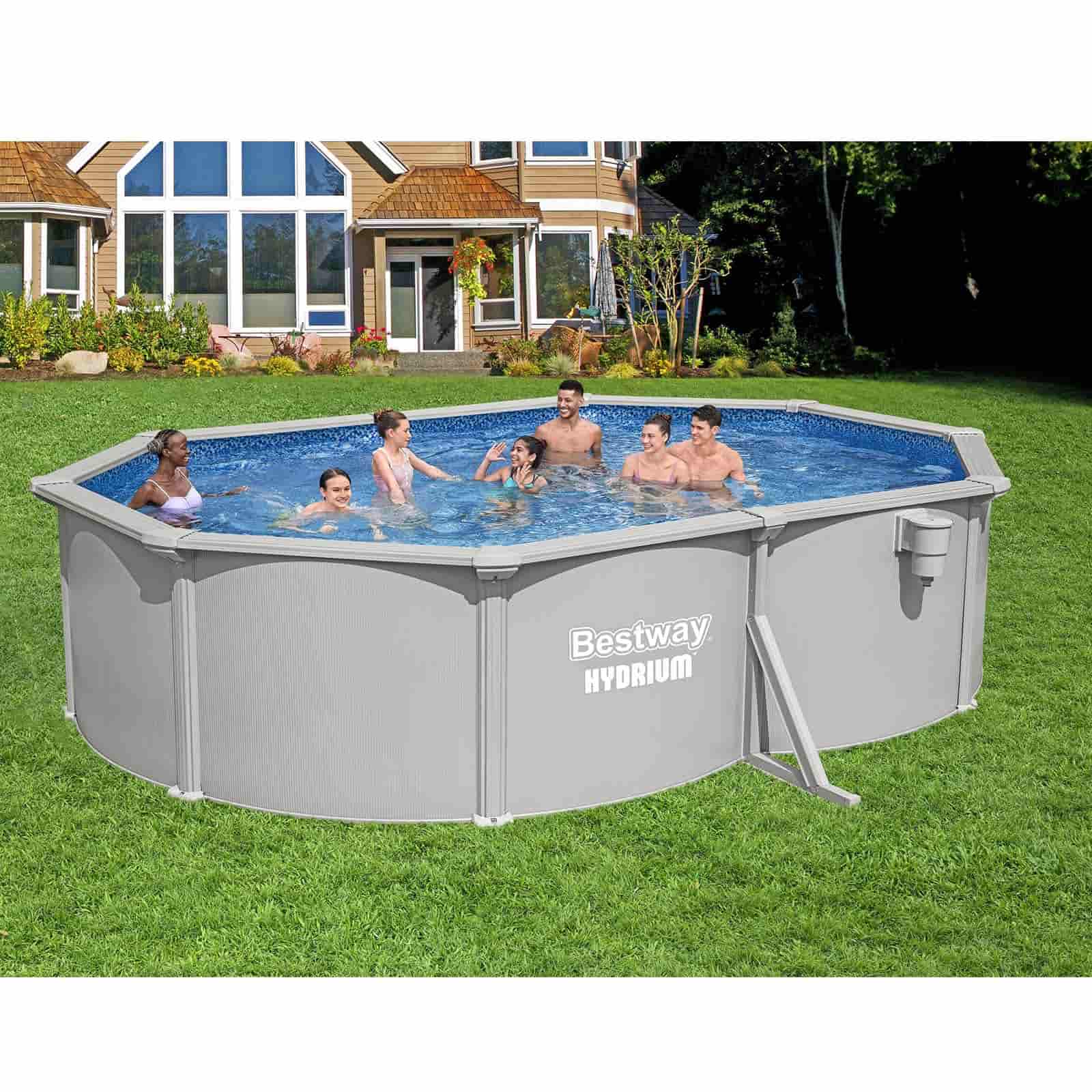 Bestway Hydrium 500 x 366 x 122 cm Piscina oval de Aço removível com Filtro de Areia de 3.596 l/h, Lona de fundo, Tampa e Escada - Image 2
