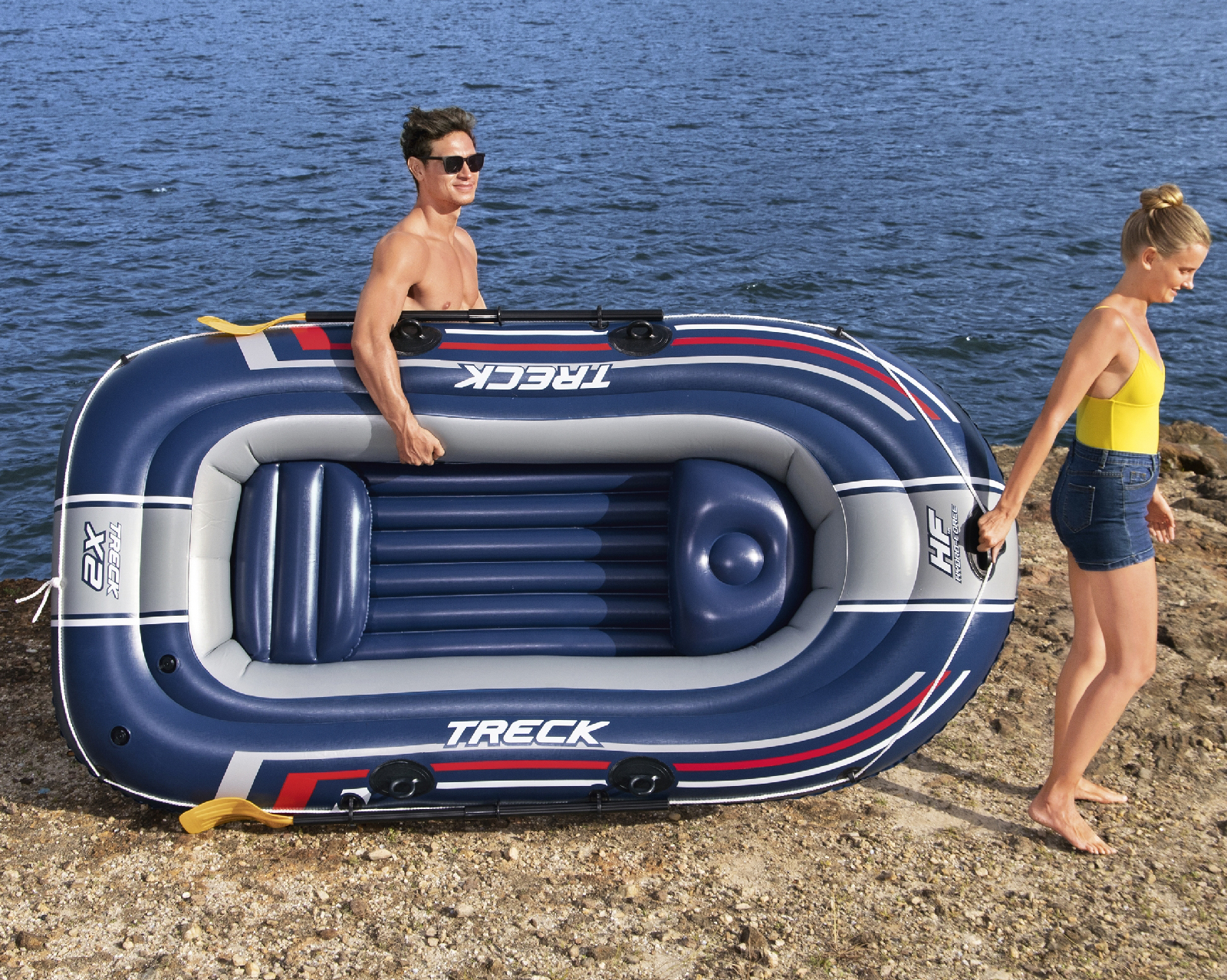 Barco insuflável para 2 adultos e 1 criança Bestway Hydro-Force Treck X2 255 x 127 x 36 cm, com 2 remos e bomba de pé incluída - Image 5